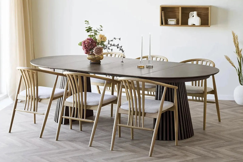 ODÉLIA – Table ronde extensible effet bois brun foncé – 120 à 240 cm